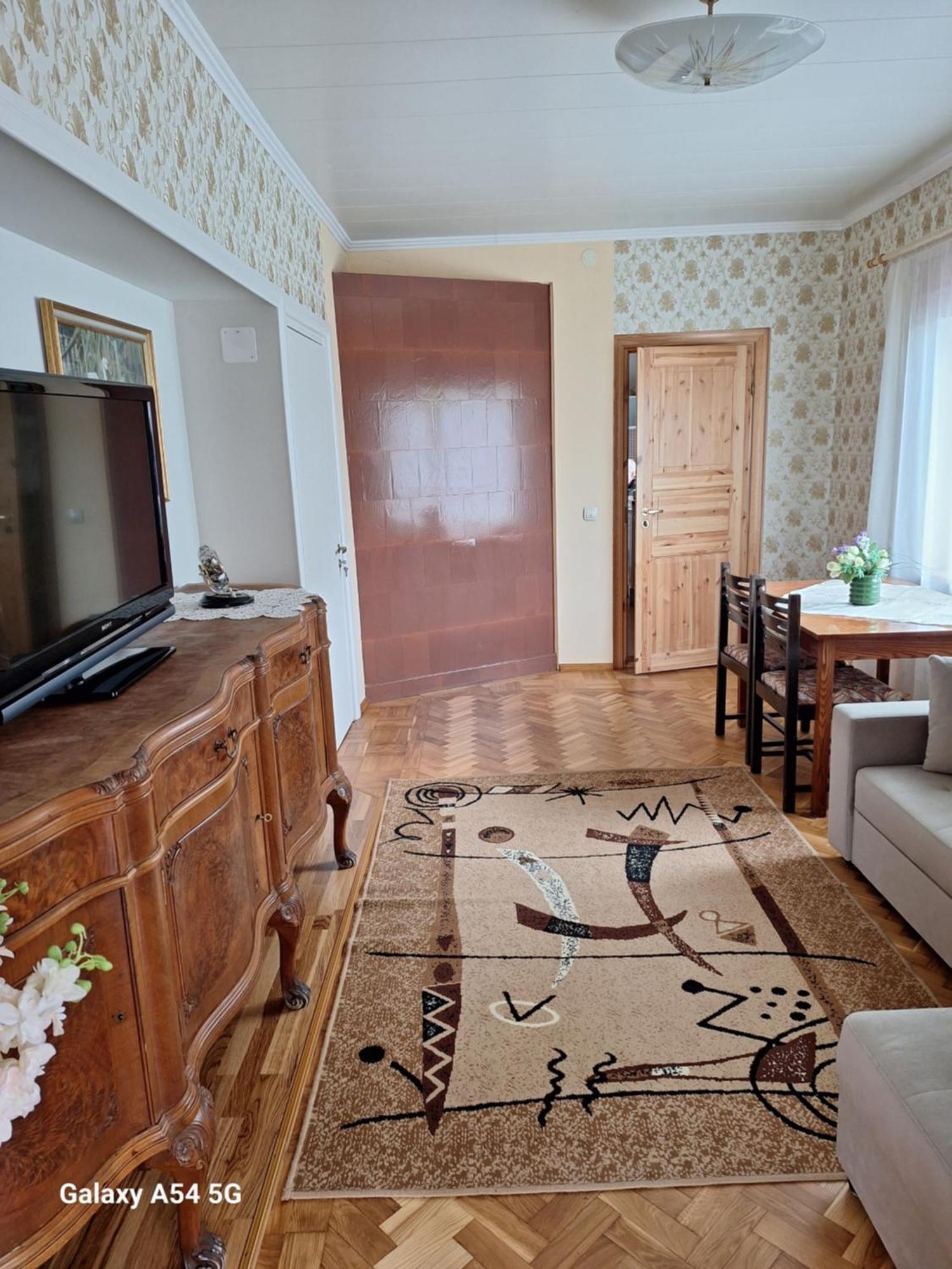 פארנו Soliid Apartment מראה חיצוני תמונה